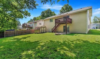 363 Windyoak Dr, Ballwin, MO 63021