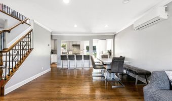 3 Grant Ave, Albertson, NY 11507