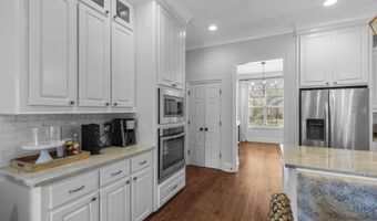 200 Evelyn Ln, Brandon, MS 39042