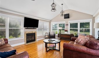 165 Garden City Dr, Cranston, RI 02920