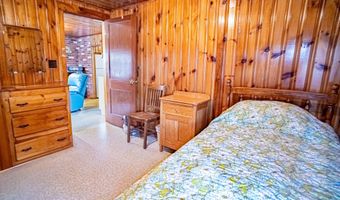 35 Middle Rd, Acton, ME 04001