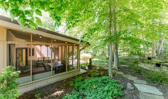4221 ELIZABETH Ln, Annandale, VA 22003