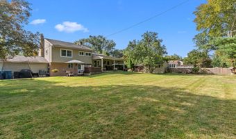 720 OAK TERRACE Dr, Ambler, PA 19002