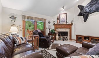 6980 White Oak Dr, Avon, IN 46123
