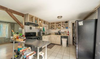 12 Lambert Ave, Augusta, ME 04330