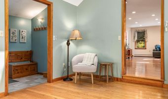 20 Peabody Dr, Brentwood, NH 03833