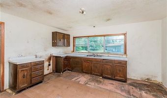 1970 AVENUE L Ave, Bogalusa, LA 70427