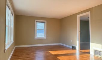 23 Preston Dr, North Kingstown, RI 02852