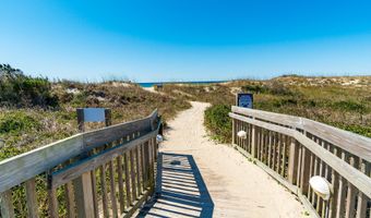 1904 E Fort Macon Rd 355, Atlantic Beach, NC 28512