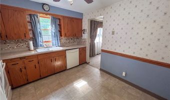 100 Chadwick Ln, Austintown, OH 44515