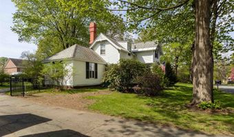 38 Elm St, Charlestown, NH 03603