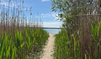 0 Capron Farm Dr, Warwick, RI 02886