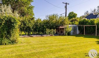 321 S 3rd St, Bridger, MT 59014