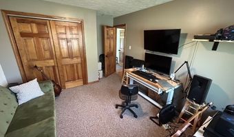 227 Huddleston Dr S, Indianapolis, IN 46217