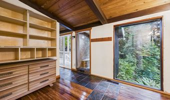 2910 Greenbriar Ln, Arcata, CA 95521