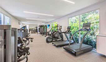 291 Bal Bay Dr 109, Bal Harbour, FL 33154