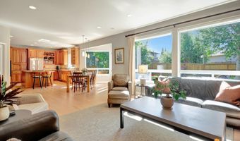 3436 Discovery Bay Dr, Anchorage, AK 99515