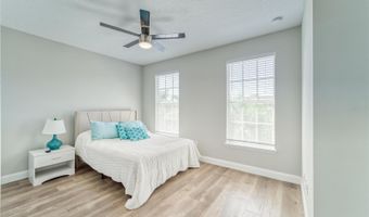 5225 BRIGHTON SHORE Dr, Apollo Beach, FL 33572