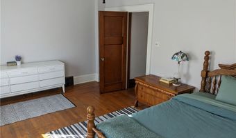 30 Casterton Ave N, Akron, OH 44303