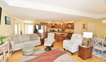 40 Kathryn Ln, Bangor, ME 04401