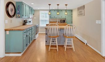 2230 Ramshorn Dr, Allenwood, NJ 08720