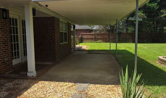 154 Water Oak Dr, Albany, GA 31701