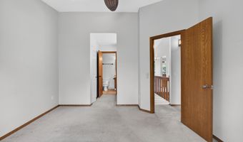 8450 Brookridge Dr, Anchorage, AK 99504