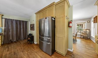145 Old Halfway Rd, Barnegat, NJ 08005