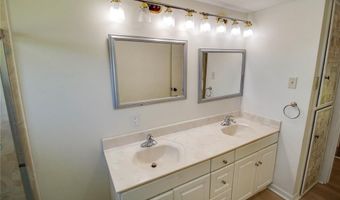5014 Alicia Dr, Alton, IL 62002