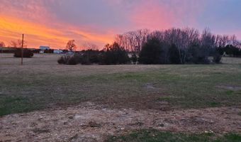 4775 S 50th Rd, Aldrich, MO 65601