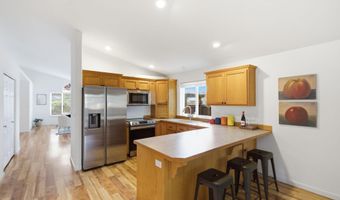 62815 Snowcap Ct, Bend, OR 97701