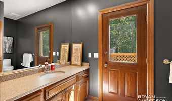 3324 Whitburn Ct SE, Ada, MI 49301