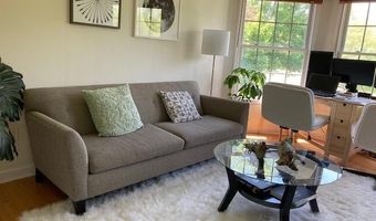 1901 Chicory Ridge Rdg, Ann Arbor, MI 48103