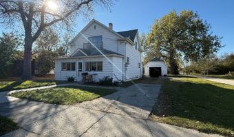 602 Bennett St, Bottineau, ND 58318