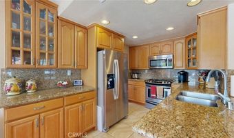 794 Banyonwood Dr, Oceanside, CA 92057