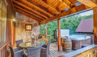 56 Eagle Cottage Ln, Banner Elk, NC 28604