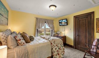 6507 Dyke Rd, Algonac, MI 48001
