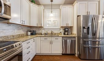 39 Downing Dr, Beaufort, SC 29907