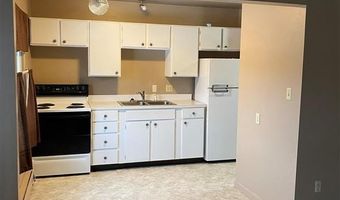 1913 16th St Apartment 3, Cody, WY 82414