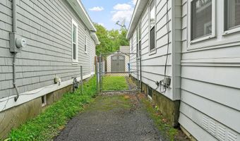 28 Tremont St, Albany, NY 12205