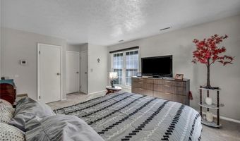 10237 INDEPENDENCE Dr, North Royalton, OH 44133