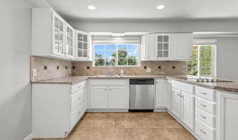 16325 Tacoma Ln, Anderson, CA 96007