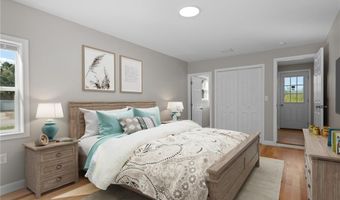 20 Maple Ct, Hopkinton, RI 02804