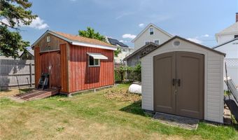 218 S Hull St, East Providence, RI 02914