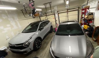 263 Queensway Dr, Avon, IN 46123