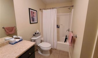 15 Saw Mill Dr 303, North Kingstown, RI 02852