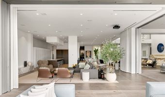 14 Magic Stone Ln, Las Vegas, NV 89135