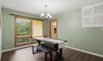 912 W Pleasant St, Aurora, MO 65605