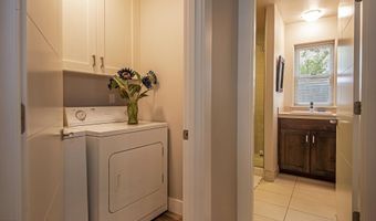 909 NW Delaware Ave, Bend, OR 97703