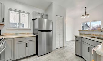 5436 New Smyrna Cir, Anchorage, AK 99508